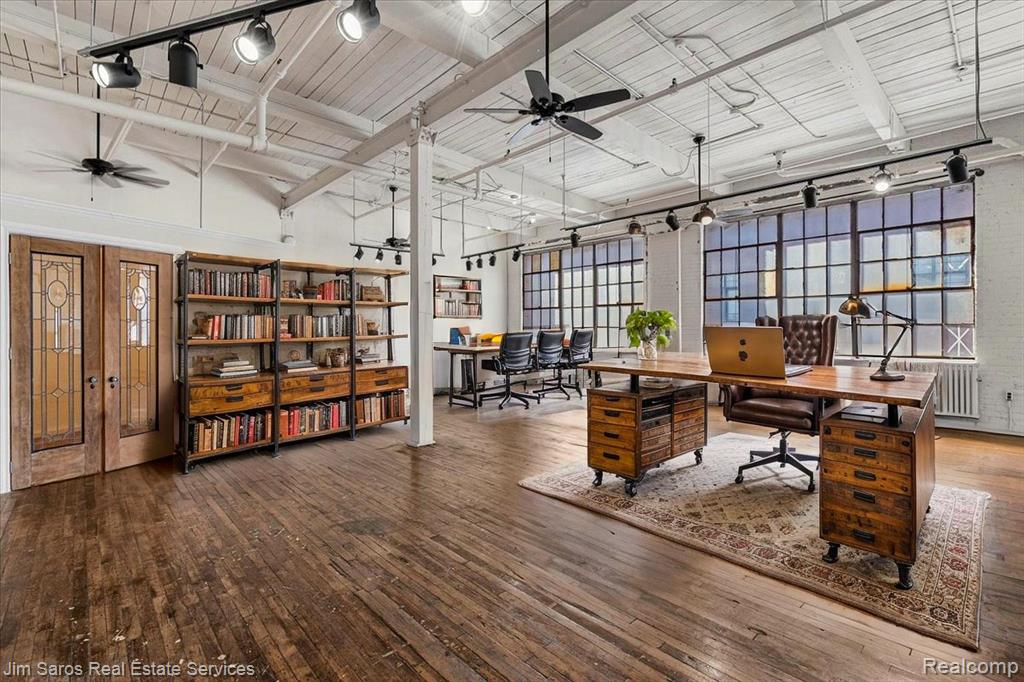 2000 Brooklyn Street Property Photo 1