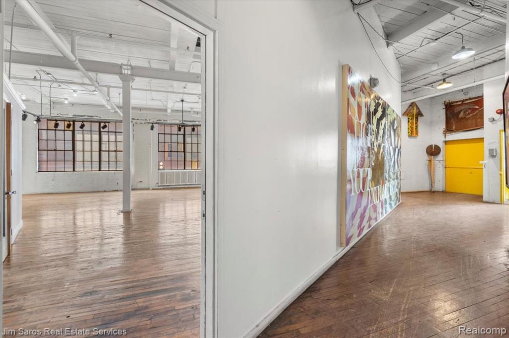 2000 Brooklyn Street Property Photo 6