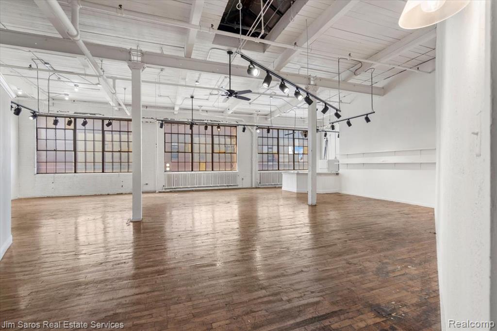 2000 Brooklyn Street Property Photo 7