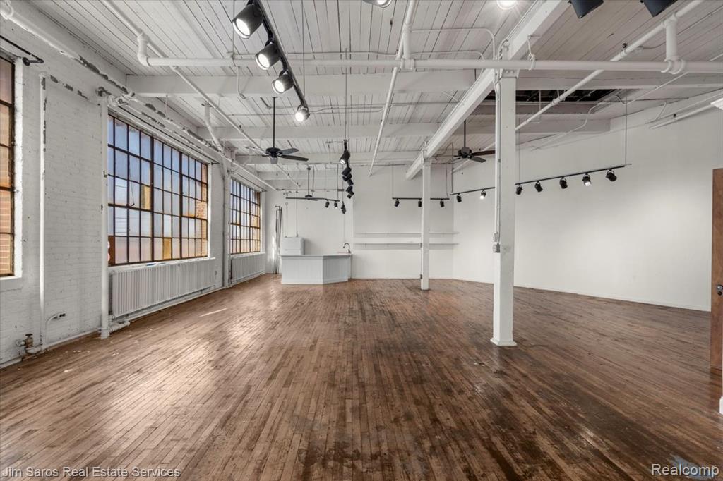 2000 Brooklyn Street Property Photo 10