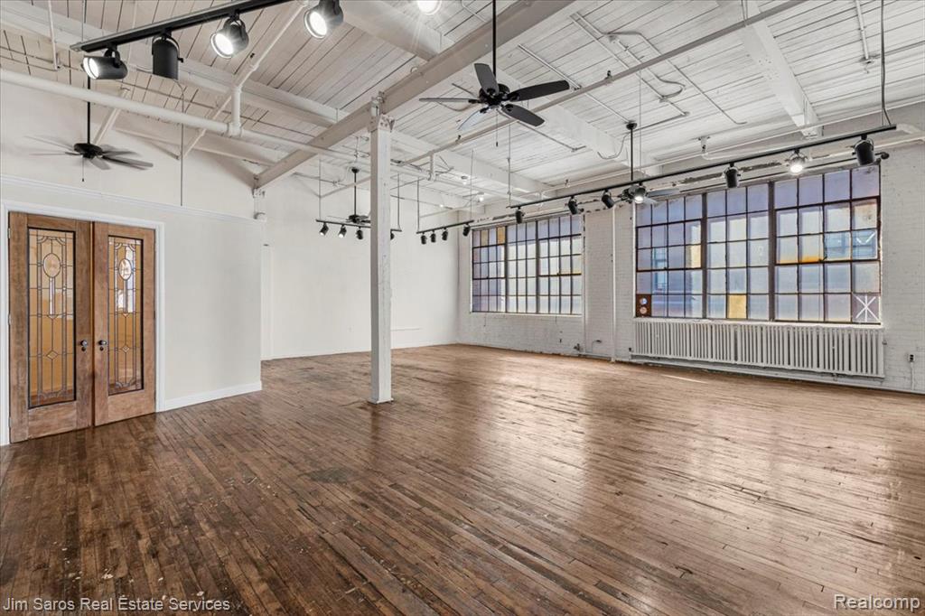 2000 Brooklyn Street Property Photo 11