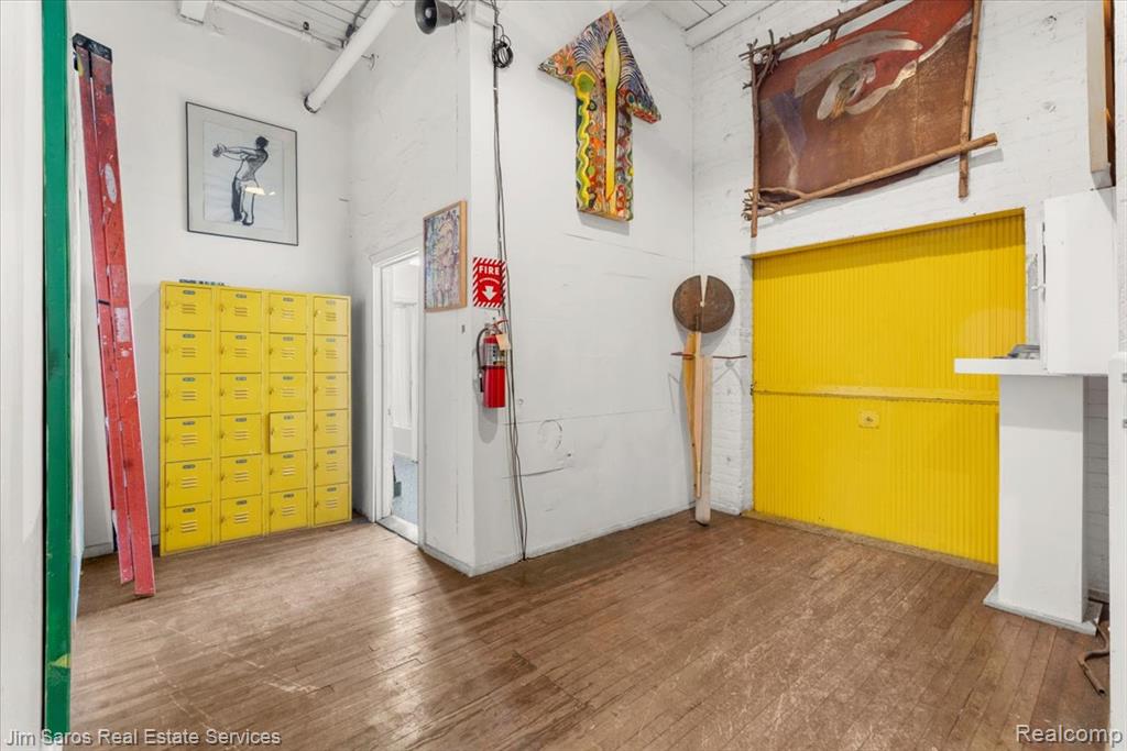 2000 Brooklyn Street Property Photo 15