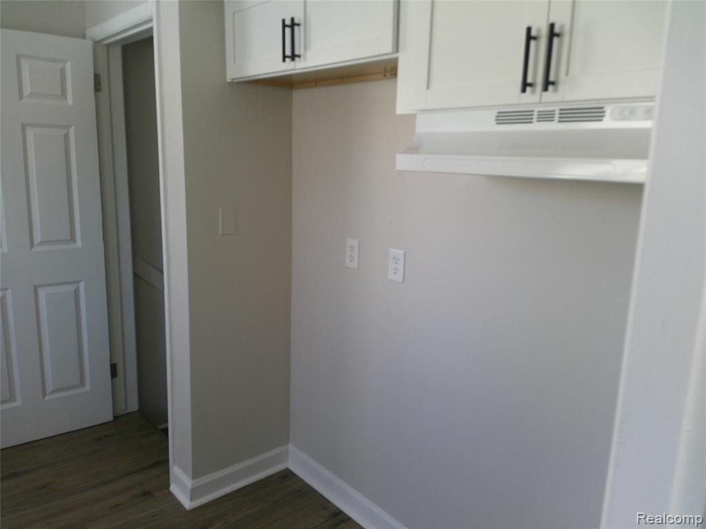 846 W Hemphill Road Property Photo 6