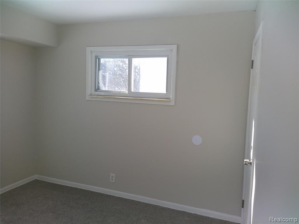 846 W Hemphill Road Property Photo 8