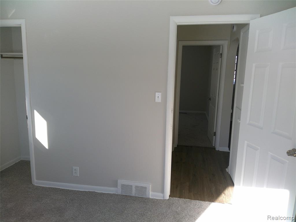 846 W Hemphill Road Property Photo 9