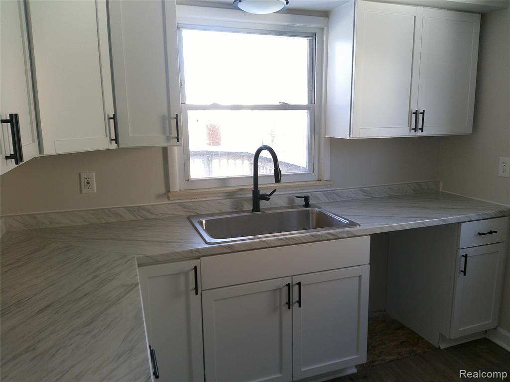 846 W Hemphill Road Property Photo 18