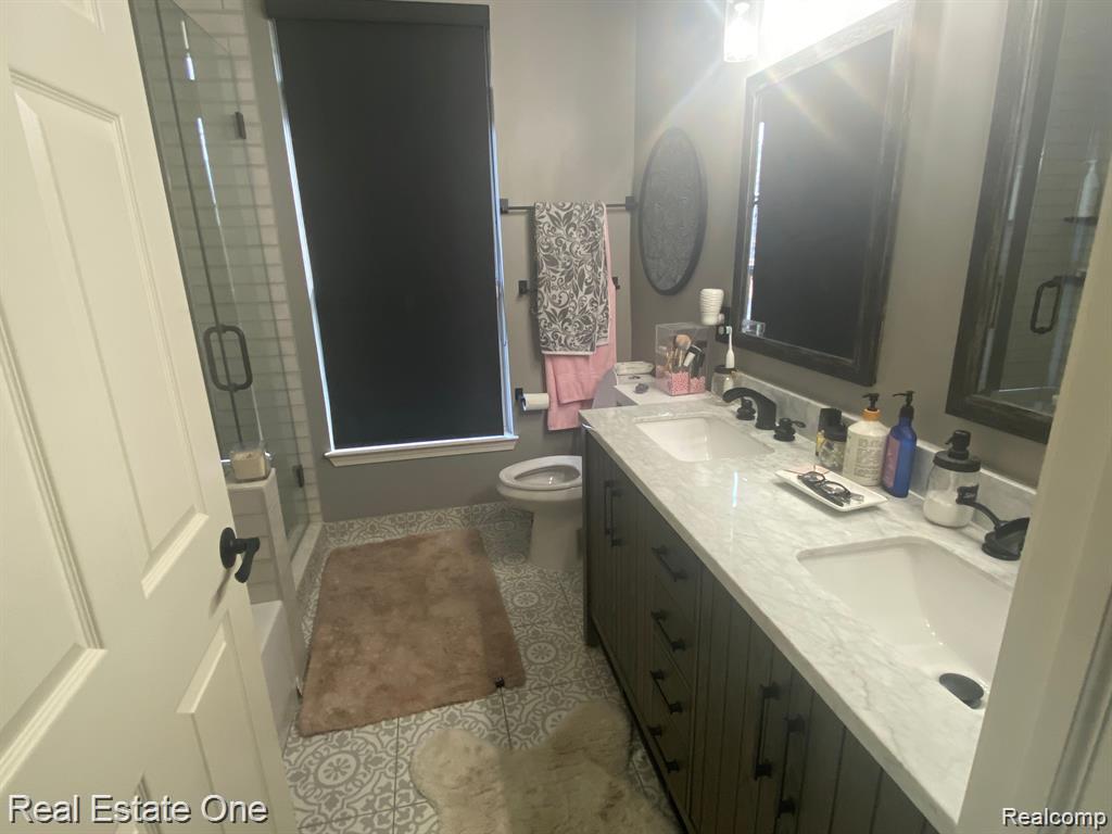 7305 Gateway Drive Property Photo 19