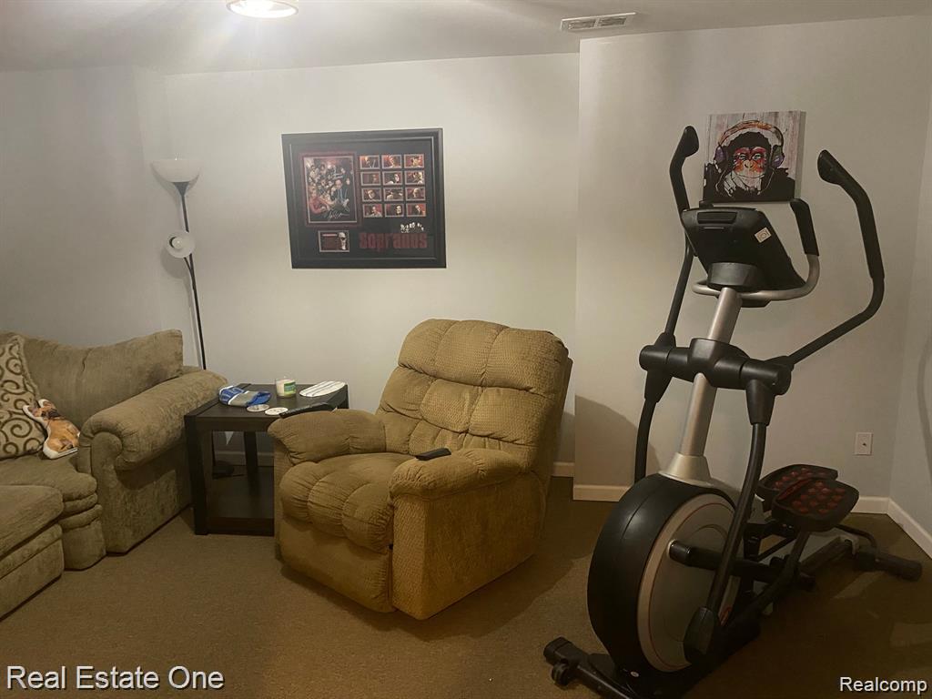 7305 Gateway Drive Property Photo 24