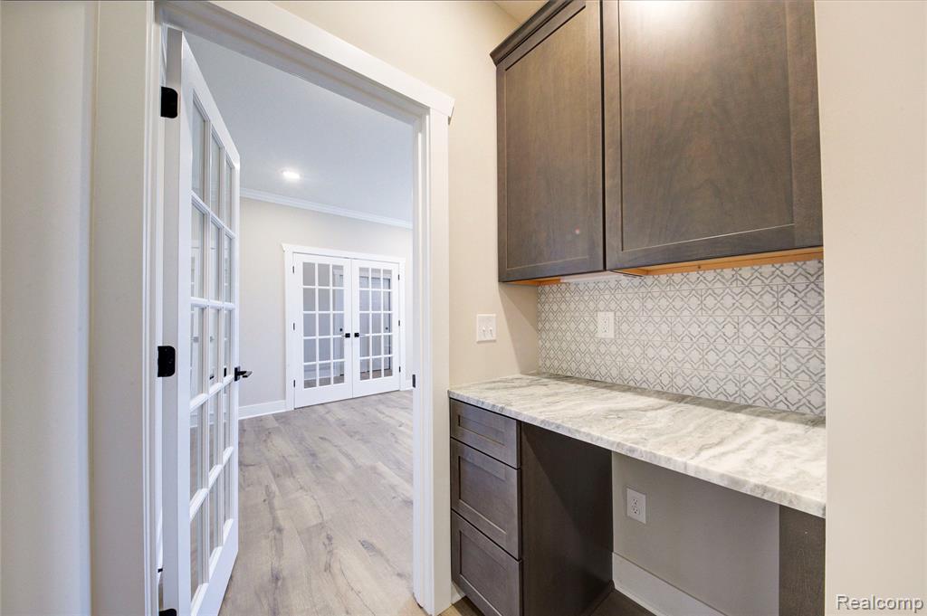 626 Round Rock Property Photo 14