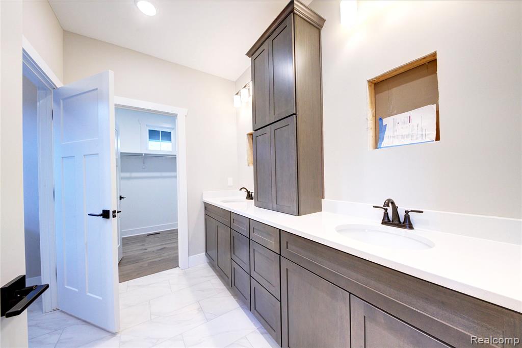 626 Round Rock Property Photo 20