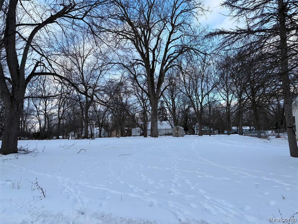 2918 Midwood Street Property Photo 1