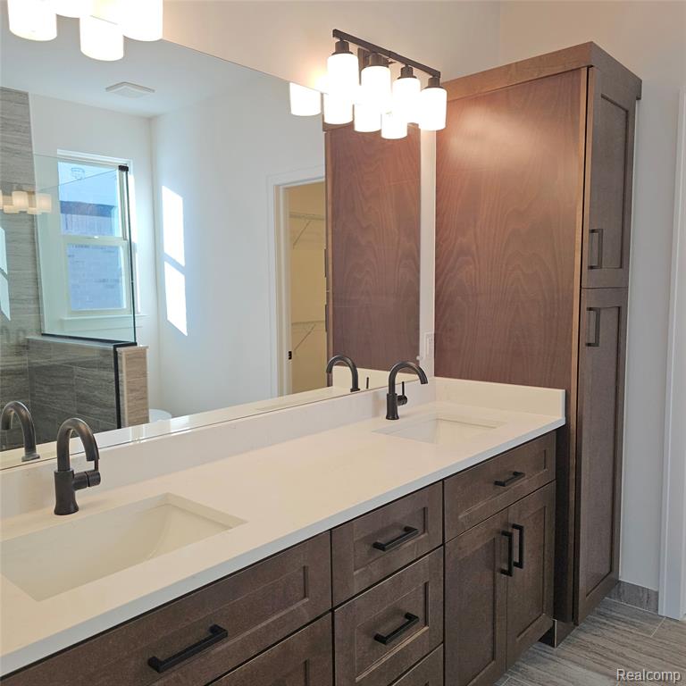 50797 Mistwood Drive Property Photo 14