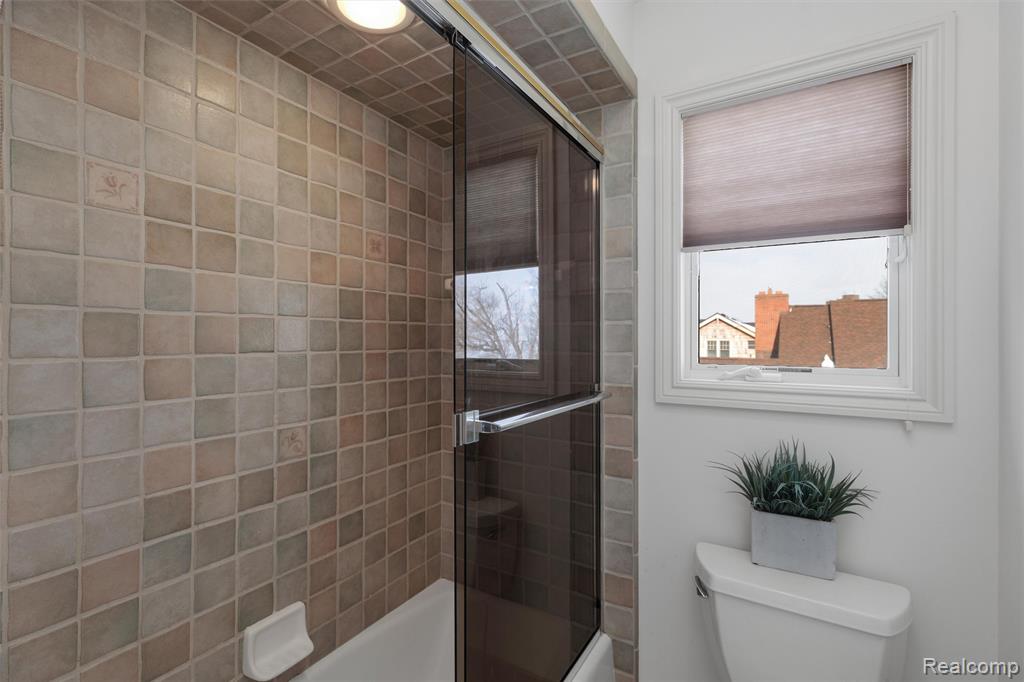 34330 Jefferson Avenue Property Photo 41