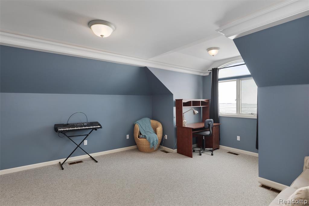 34330 Jefferson Avenue Property Photo 45