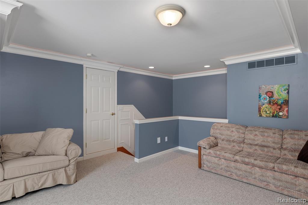 34330 Jefferson Avenue Property Photo 46
