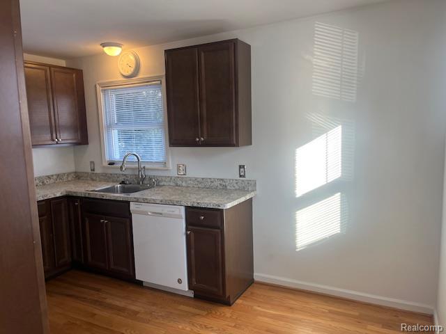 9918 Woodring Street Property Photo 3