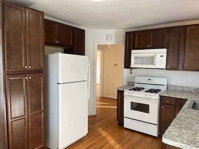 9918 Woodring Street Property Photo 5