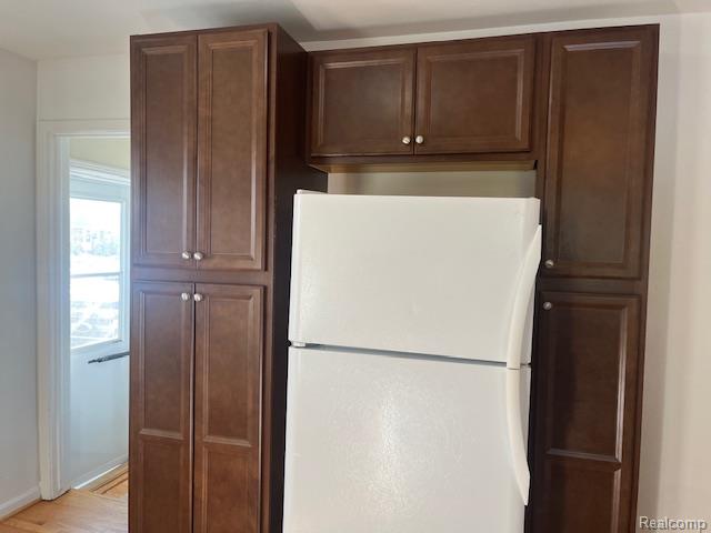 9918 Woodring Street Property Photo 6