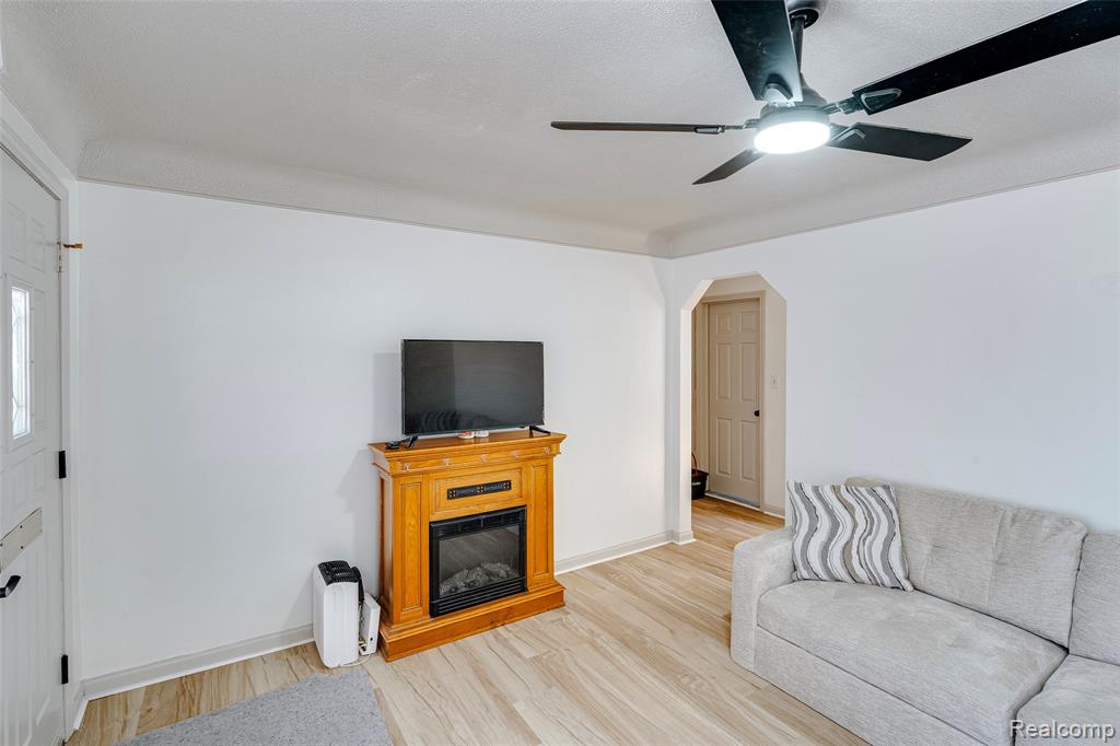 1459 22nd Street Property Photo 11