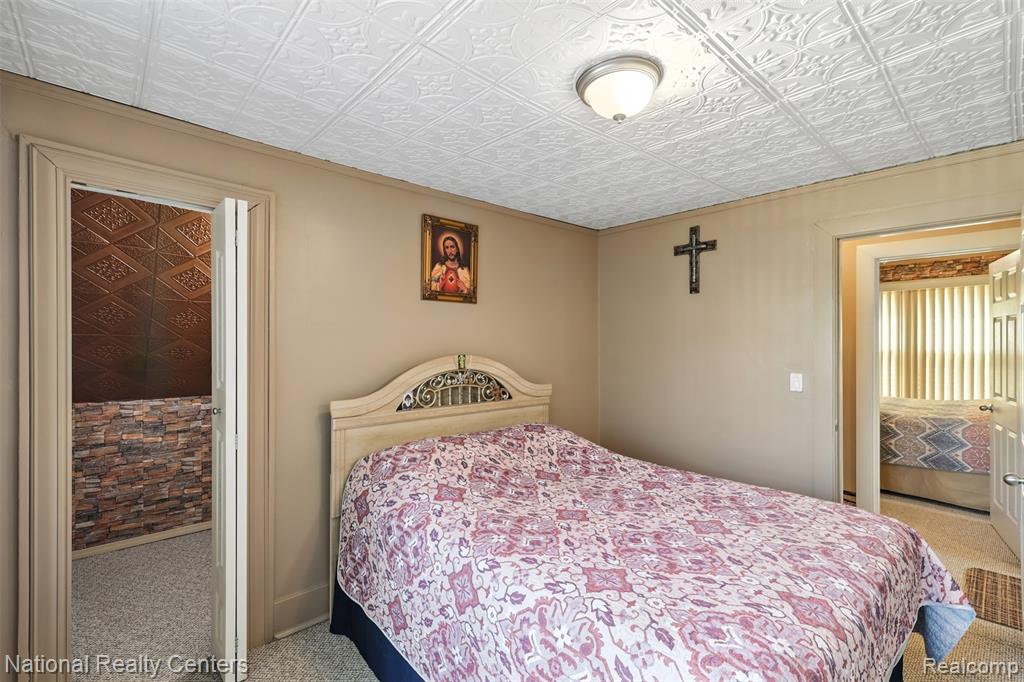 1041 Adeline Street Property Photo 15