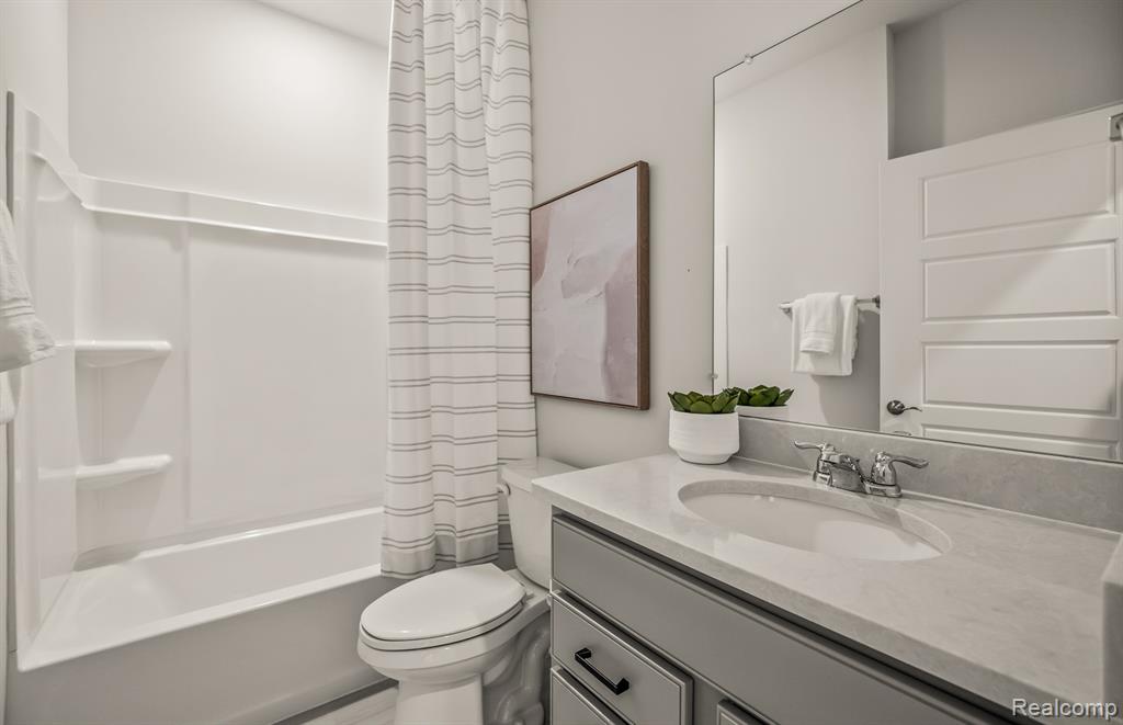 42744 Arbor Drive Property Photo 14