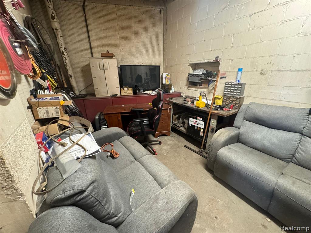 368 Gratiot N Road Property Photo 6