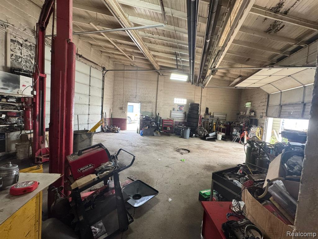 368 Gratiot N Road Property Photo 10