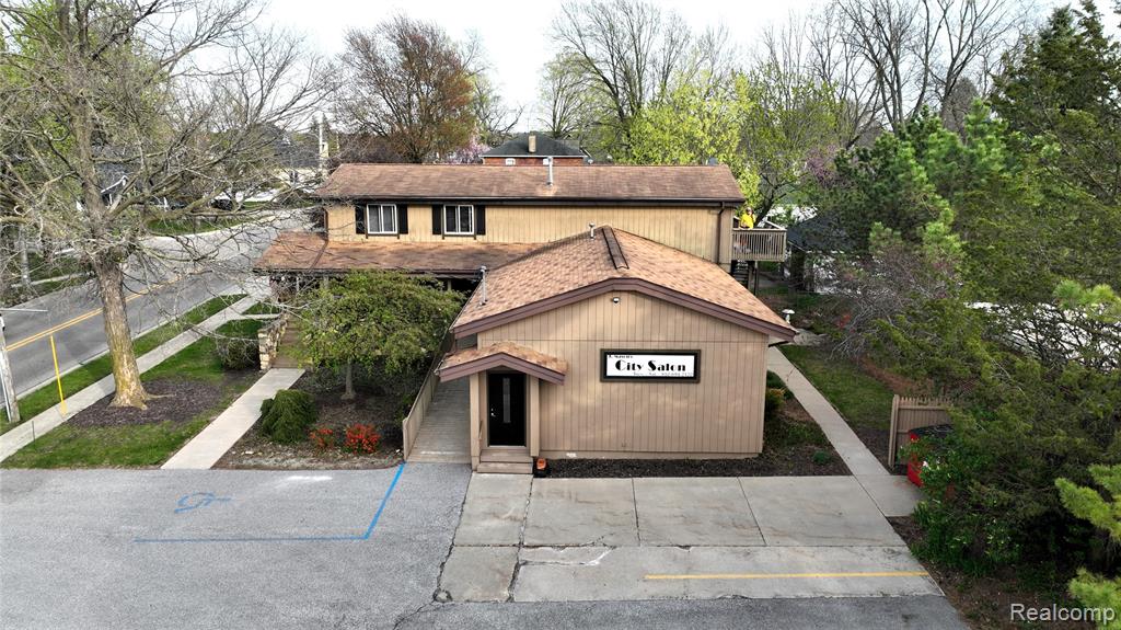 11522 Davis Street Property Photo 6