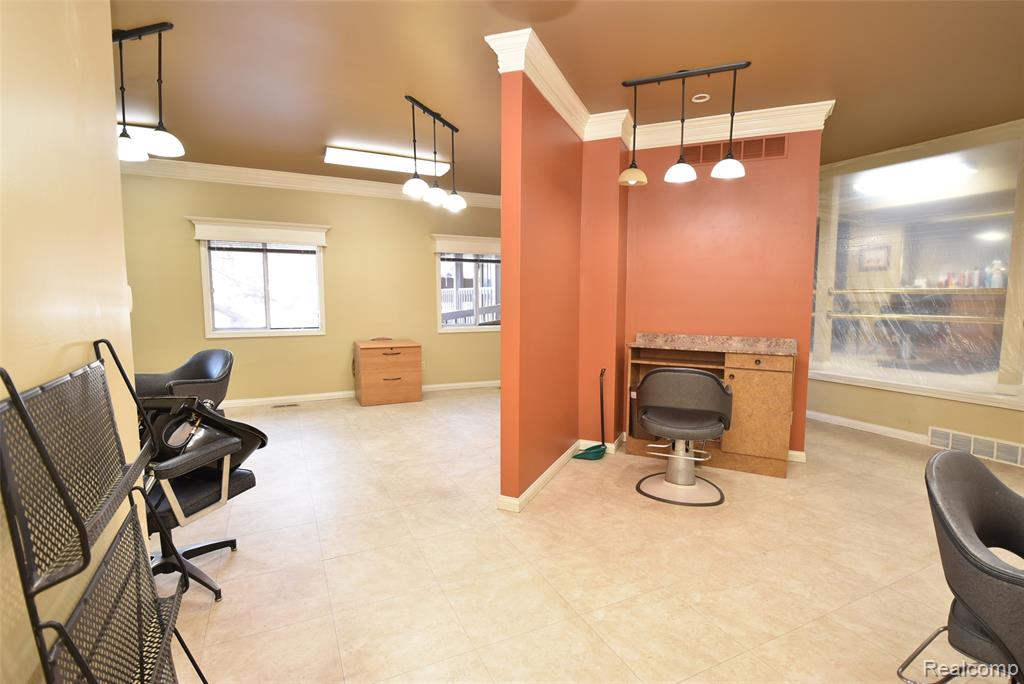 11522 Davis Street Property Photo 21