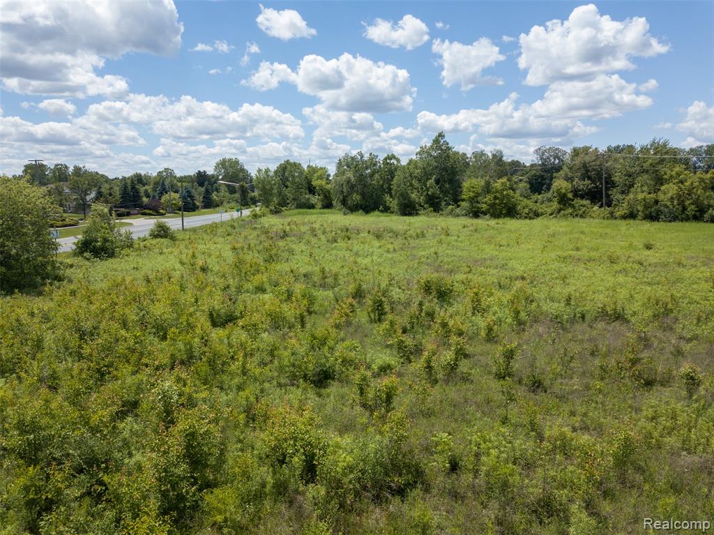 10467 Willis Road Property Photo 4