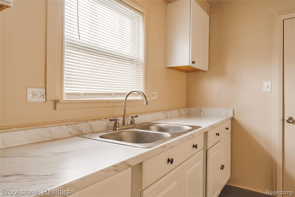 103 W Cornell Avenue Property Photo 13