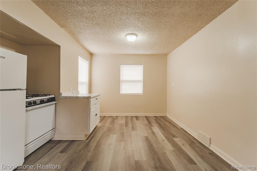 103 W Cornell Avenue Property Photo 17