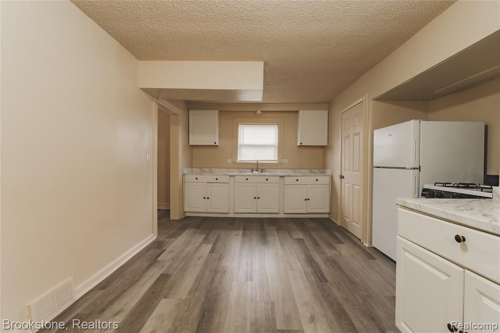 103 W Cornell Avenue Property Photo 18