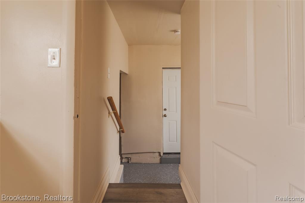 103 W Cornell Avenue Property Photo 19