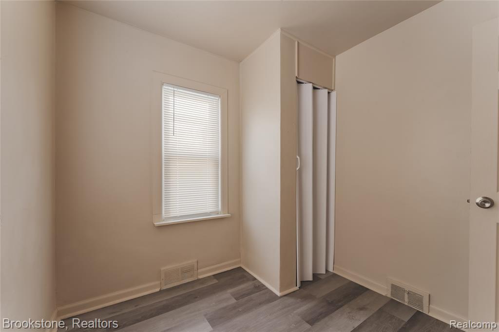 103 W Cornell Avenue Property Photo 23