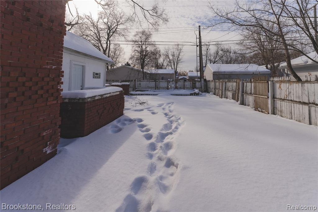 103 W Cornell Avenue Property Photo 37