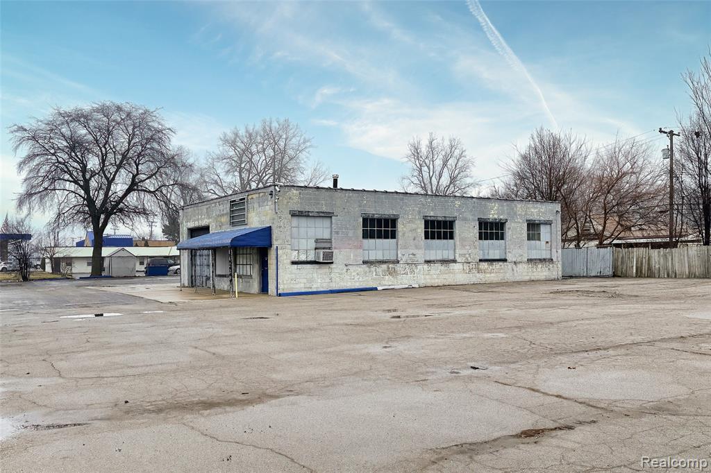 14239 TELEGRAPH Road Property Photo 1