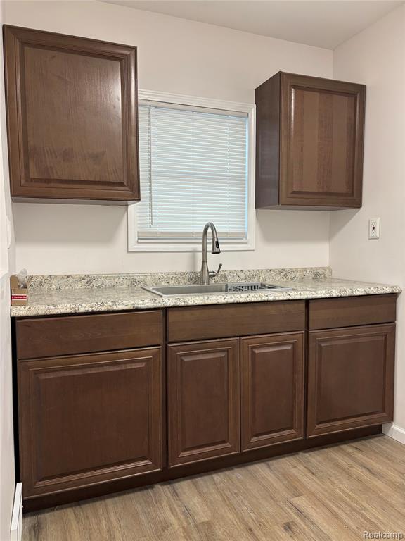 2421 Concord Street Property Photo 5