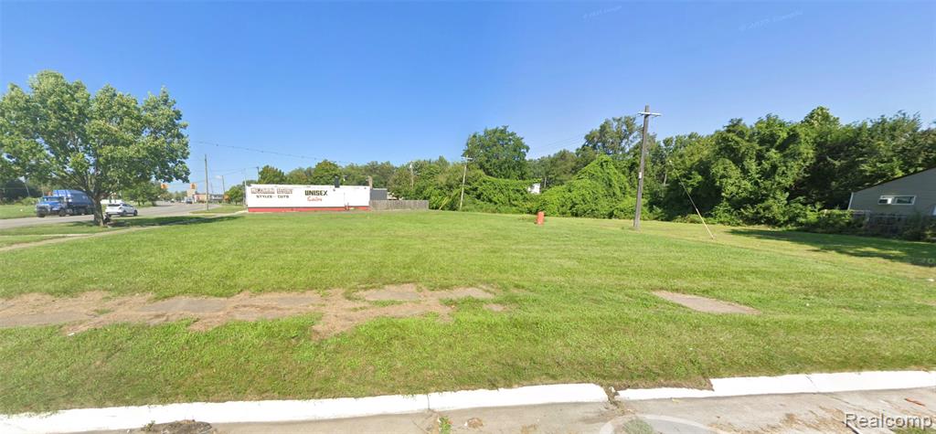2733 S Schaefer Highway Property Photo 1