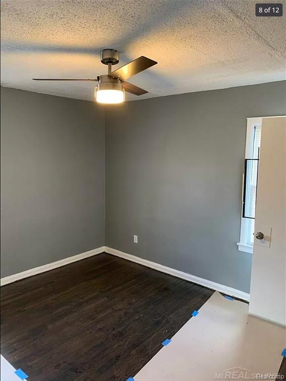 20244 Oakfield Street Property Photo 12