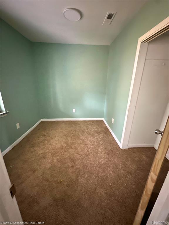 7646 Brace Street Property Photo 7