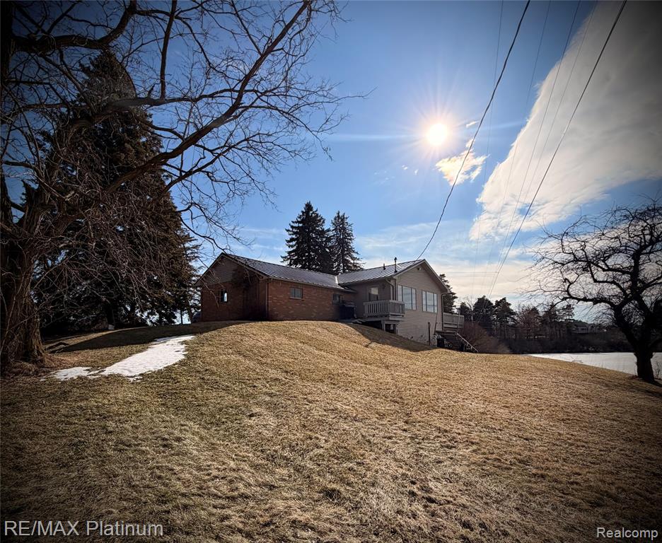 2525 Fisher Road Property Photo 4