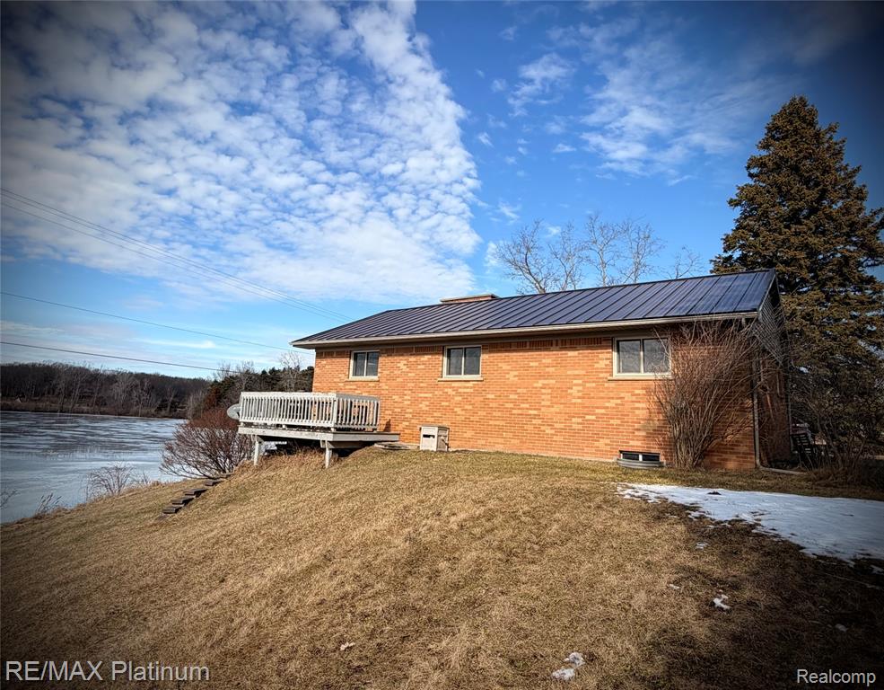 2525 Fisher Road Property Photo 5