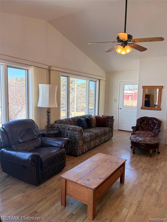 2525 Fisher Road Property Photo 19