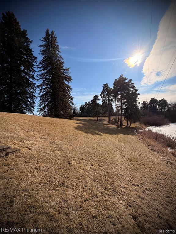 2525 Fisher Road Property Photo 47