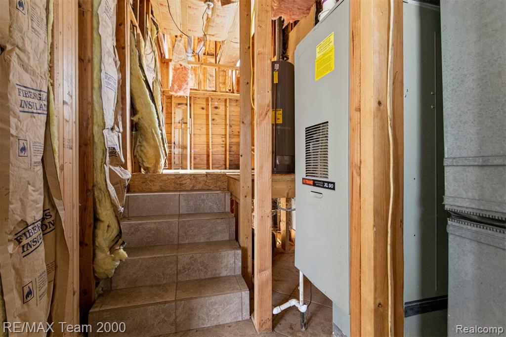 9267 Glenis Street Property Photo 26