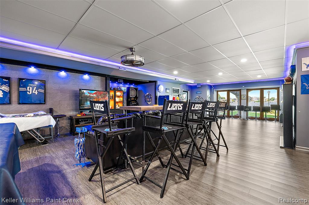 328 S Broadway Street Property Photo 65