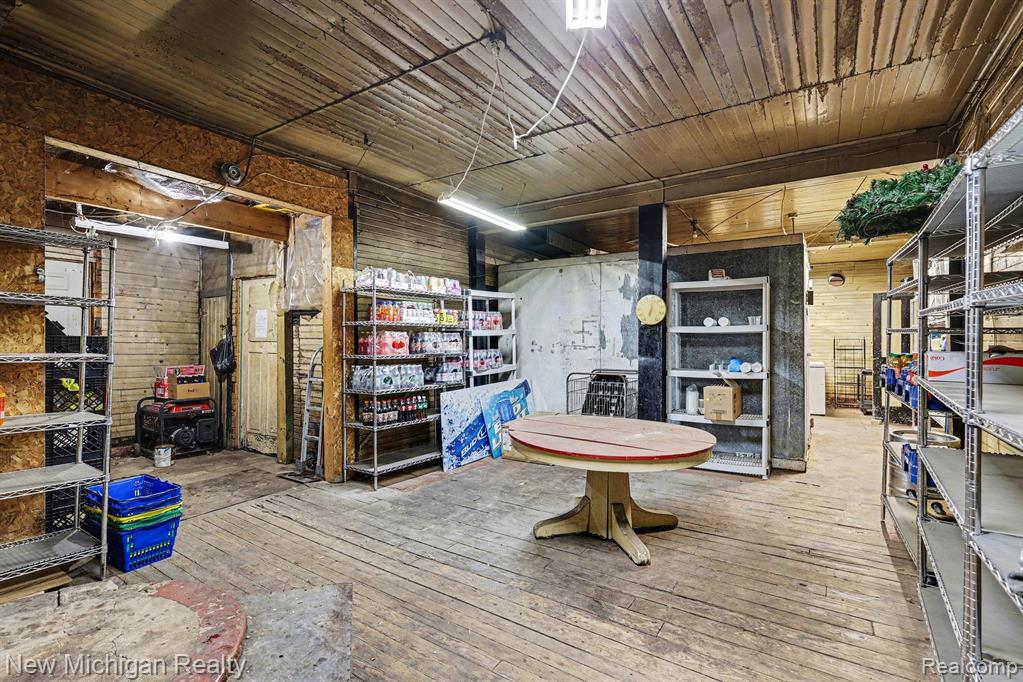 9959 Pulaski Road Property Photo 15