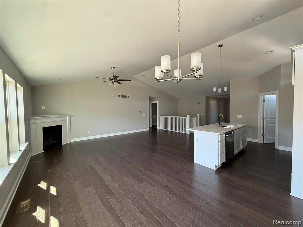 255 Canyon Creek Court Property Photo 6