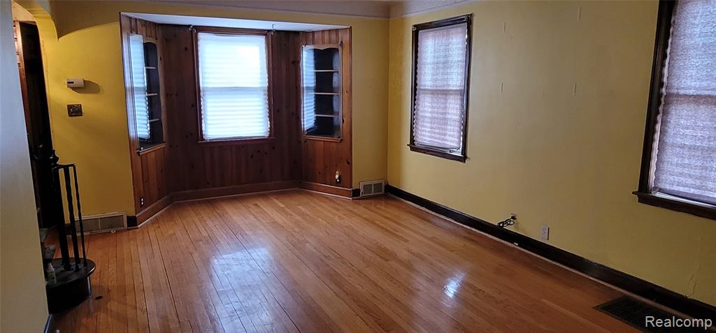 16200 Braile Street Property Photo 5